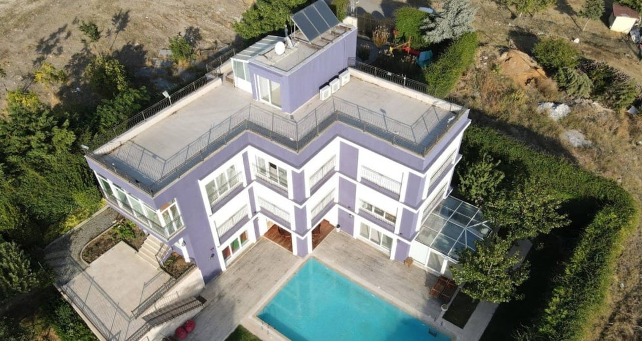 iddialari okumaya yurek dayanmiyor bir kisinin olumu ile ortaya cikan dehset evinde neler yasanmisneler s7inusuW