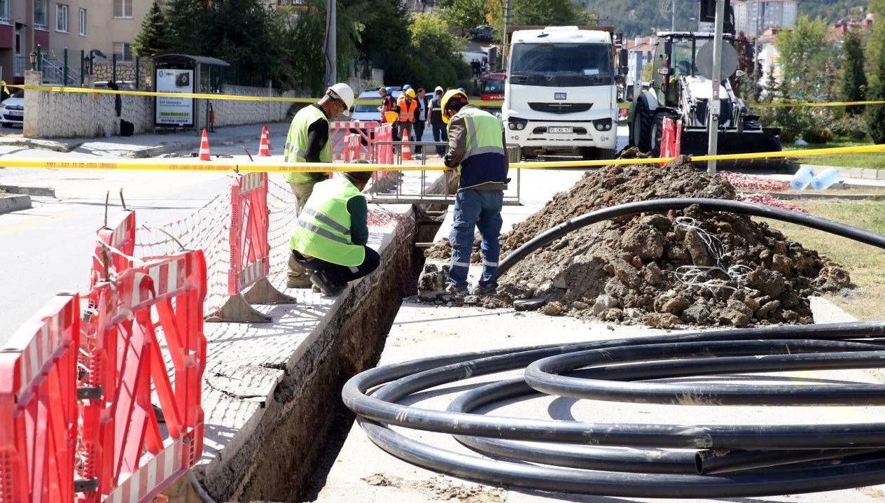 kastamonuda faciadan donuldu elektrik altyapi calismasi sirasinda dogal gaz borusu delindi 8dfazF2c
