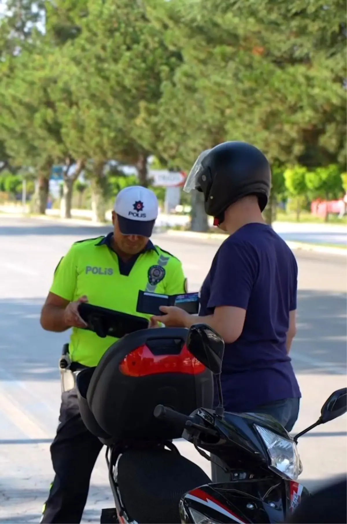 ispartada 28 bin denetim 60 aranan yakalandi mDpfkiMm