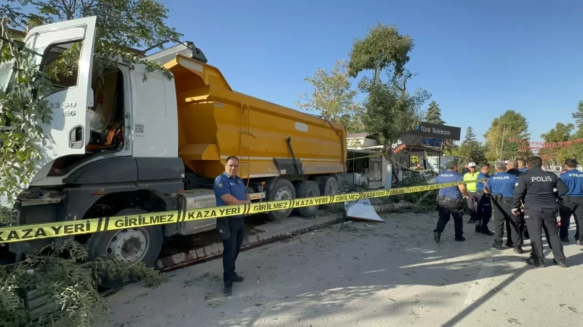 malatyada freni bosalan kamyon kazasi Z3t9LgEv