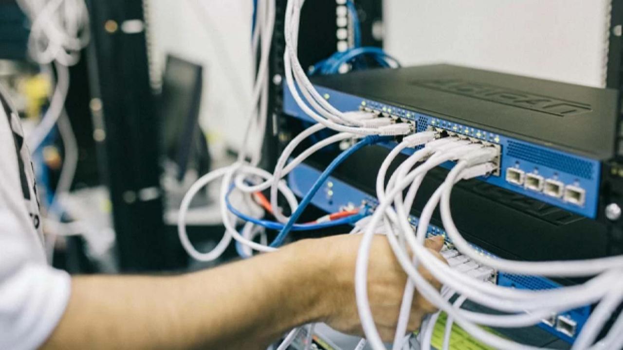 abd merkezli teknoloji devi duyurdu 2 bin 700 kisi isten cikartiliyor zXdWKXsH.jpg