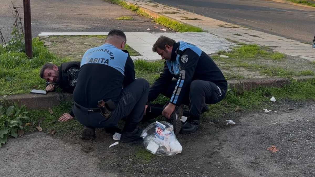 tekirdagda bir kisi montunu isteyen sahislara olumsuz cevap verince bicaklandi afVpQBNk.jpg