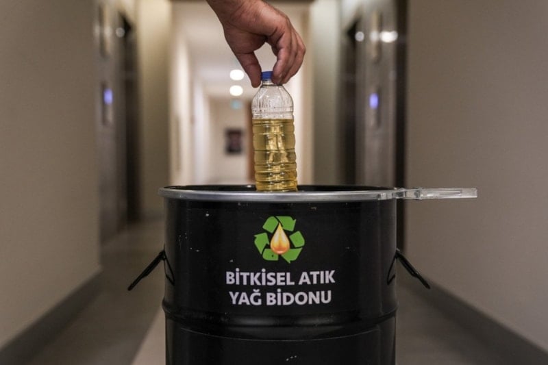 Atık Yağlar Marketlerde Toplanacak, Geri Dönüşümle Ekonomiye Kazandırılacak