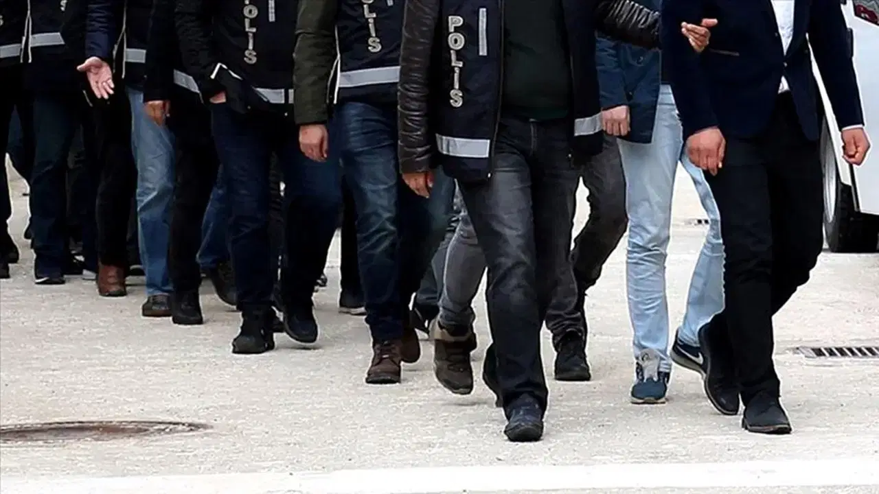 Van merkezli yasa disi bahis operasyonunda yakalanan 111 supheli tutuklandi AfcO4erB